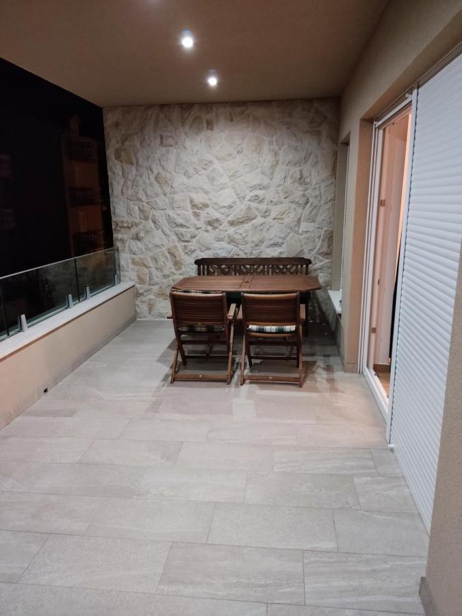 Appartamento Fantazija Vodice Esterno foto